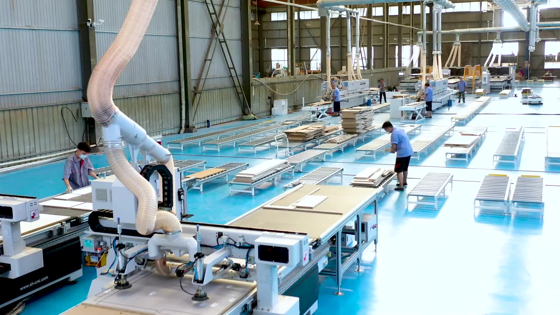 Excitech CNC uuendab pidevalt automatiseeritud ja intelligentset tootmist.